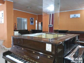 广州昊翔钢琴厂 500架进口二手钢琴库存的选购指南